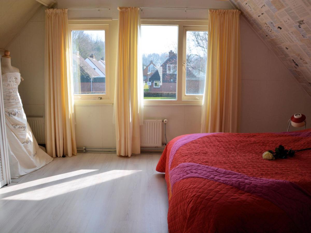Attractive Holiday Home With Garden Noordwijkerhout Exteriör bild